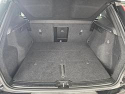 2023 Volvo XC40 Ultimate B5 Dark