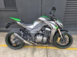 Kawasaki Z1000 SE
