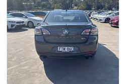 2017 Holden
                Calais V