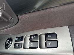 2012 Hyundai Santa Fe SLX CM MY12 4X4 On Demand Vanilla White
