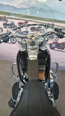 2020 Harley-davidson FLDE DELUXE (107) Vivid Black