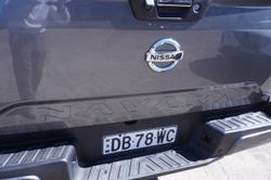 2021 Nissan
                Navara ST