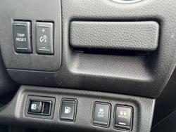 2015 Nissan Navara ST-X D23 4X4 Dual Range White Diamond