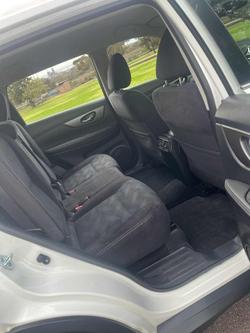 2015 Nissan
X-TRAIL ST