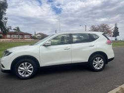 2015 Nissan
X-TRAIL ST