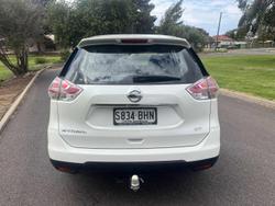 2015 Nissan
X-TRAIL ST