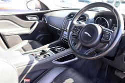 2016 Jaguar F-PACE 20d Prestige
