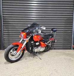 2010 Suzuki VZ800 (BOULEVARD M50) ORANGE