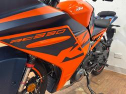 2022 Ktm RC 390 BLUE