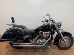 Suzuki VL800 (boulevard C50)