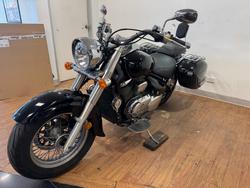 2009 Suzuki VL800 (BOULEVARD C50) Black