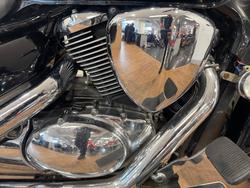 2009 Suzuki VL800 (BOULEVARD C50) Black
