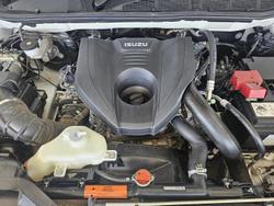 2022 Isuzu D-MAX LS-M MY23 4X4 Dual Range Mineral White