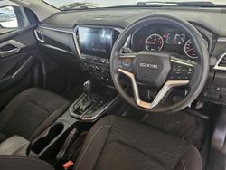 2022 Isuzu D-MAX LS-M MY23 4X4 Dual Range Mineral White