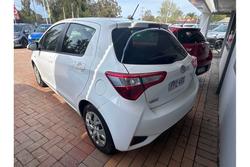 2018 Toyota
                Yaris Ascent
