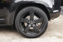 2025 Land Rover
                Defender 110 D350 X-Dynamic SE