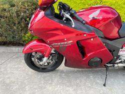 1997 Honda CBR1100XX (SUPER BLACKBIRD) Maroon