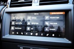 2019 Land Rover Discovery SD4 SE Series 5 MY19 4X4 Dual Range Fuji White