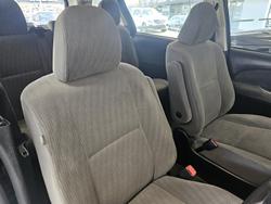 2016 Toyota Tarago GLi ACR50R White