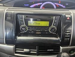 2016 Toyota Tarago GLi ACR50R White