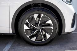 2025 Volkswagen ID.5 Pro