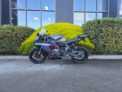2024 Yamaha YZF-R7LA Grey