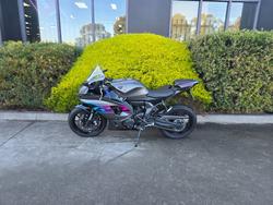 2024 Yamaha YZF-R7LA Grey