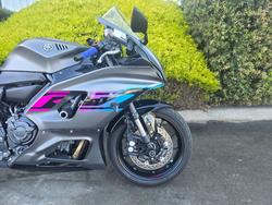 2024 Yamaha YZF-R7LA Grey