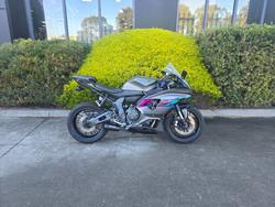 2024 Yamaha YZF-R7LA Grey