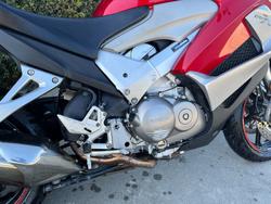 2011 Honda VFR800X CROSSRUNNER Red