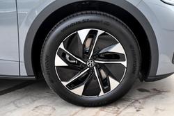 2025 Volkswagen ID.5 Pro