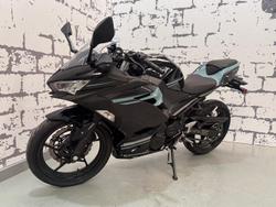 2020 Kawasaki Ninja 400 (EX400G) Ninja Black