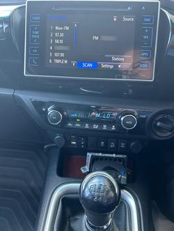 2018 Toyota Hilux SR5