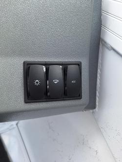 2025 QUINTREX 481 Fishabout