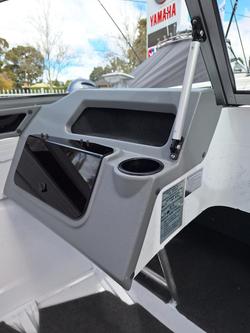 2025 QUINTREX 481 Fishabout