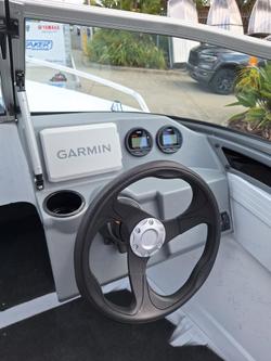 2025 QUINTREX 481 Fishabout