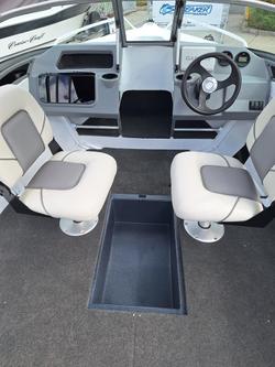 2025 QUINTREX 481 Fishabout