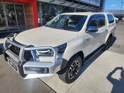 2022 Toyota HiLux SR5