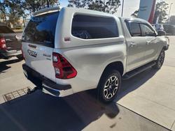 2022 Toyota HiLux SR5