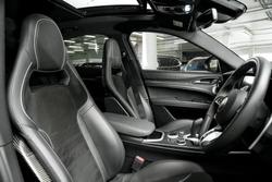 2022 Alfa Romeo Stelvio Quadrifoglio