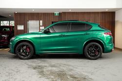 2022 Alfa Romeo Stelvio Quadrifoglio