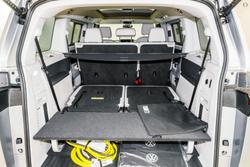 2025 Volkswagen ID. Buzz Pro BEV560