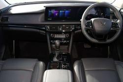 2025 Mahindra XUV700 AX7L