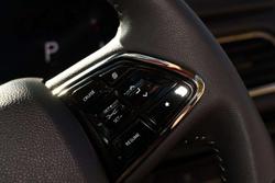 2025 Mahindra XUV700 AX7L