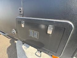 2025 JB Caravans Gator X 17'10 Fd Cafe