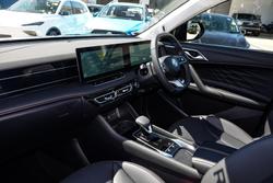 2025 MG HS Super Hybrid Essence