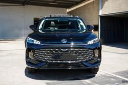 2025 MG HS Super Hybrid Essence