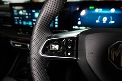 2025 MG HS Super Hybrid Essence