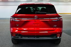 2025 MG HS Super Hybrid Essence