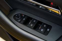 2025 Mazda CX-60 G40e Pure